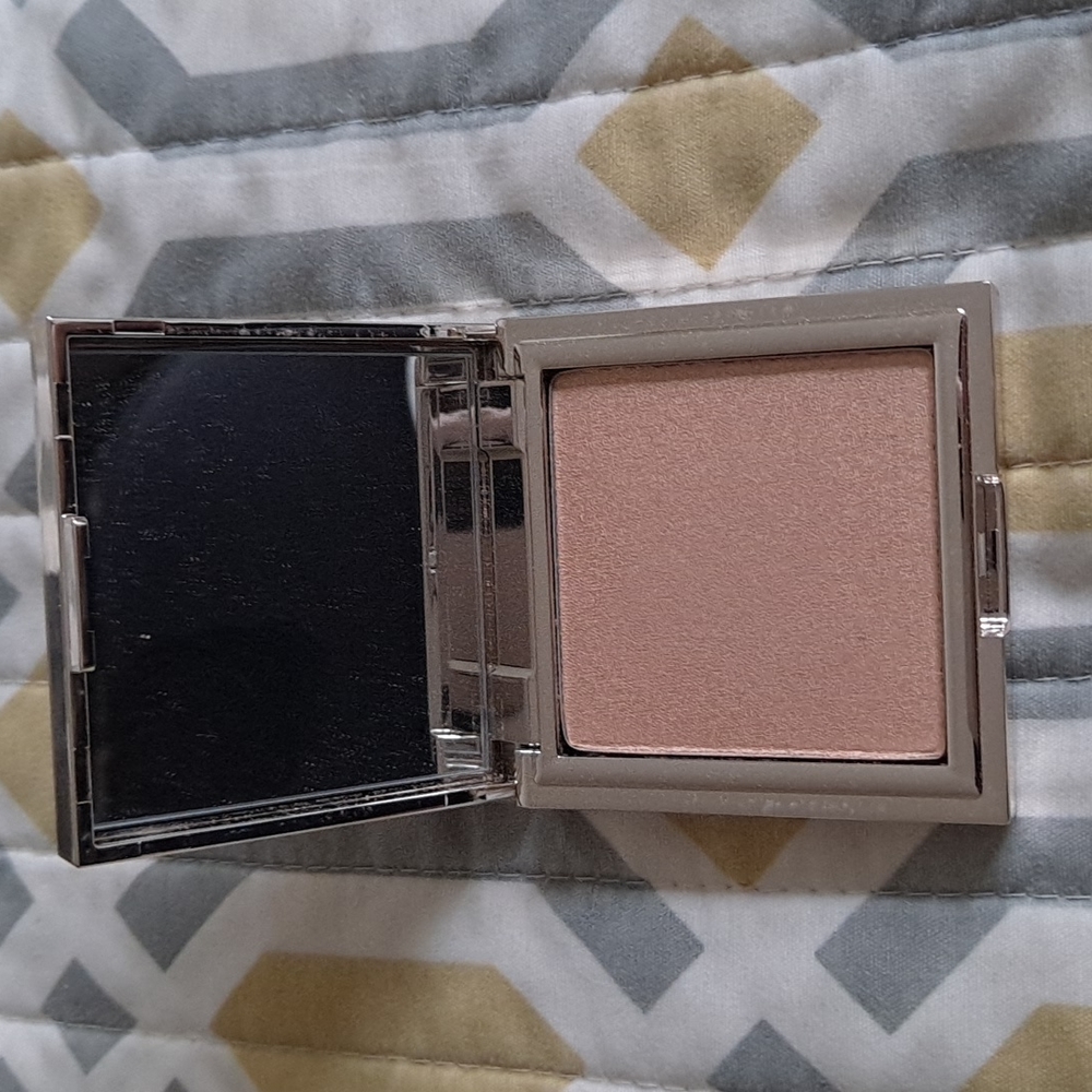 Brand new highlighter from Jouer